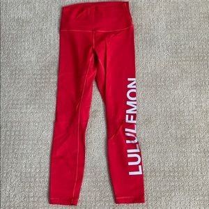 Lululemon red wunder unders